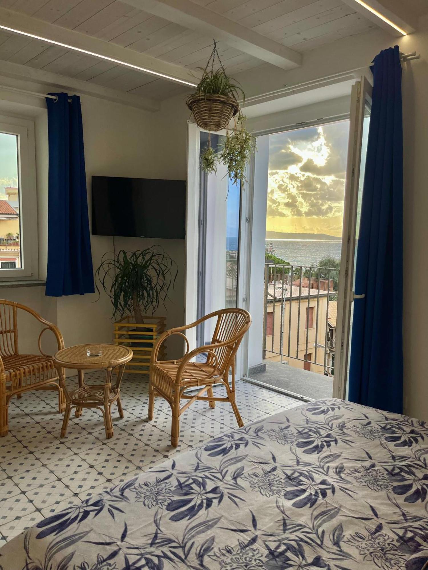 Casa Vacanze Penelope Пицо Екстериор снимка